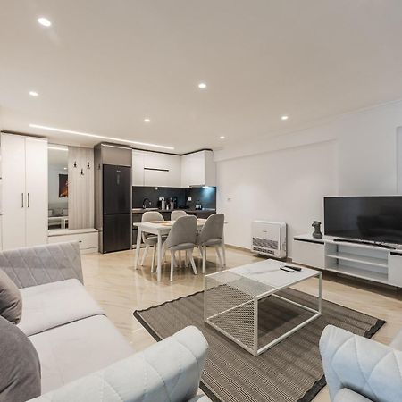 Mumba Apartments By Kondo Stays Тирана Экстерьер фото
