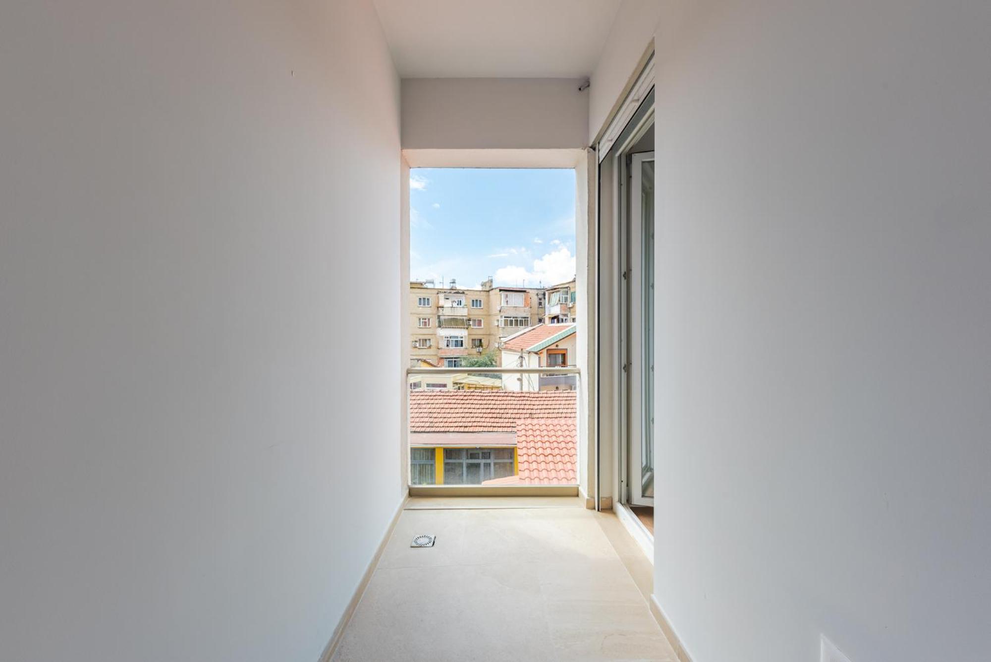 Mumba Apartments By Kondo Stays Тирана Экстерьер фото