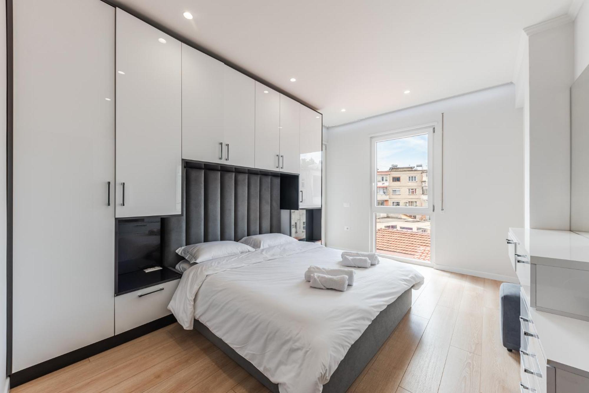 Mumba Apartments By Kondo Stays Тирана Экстерьер фото