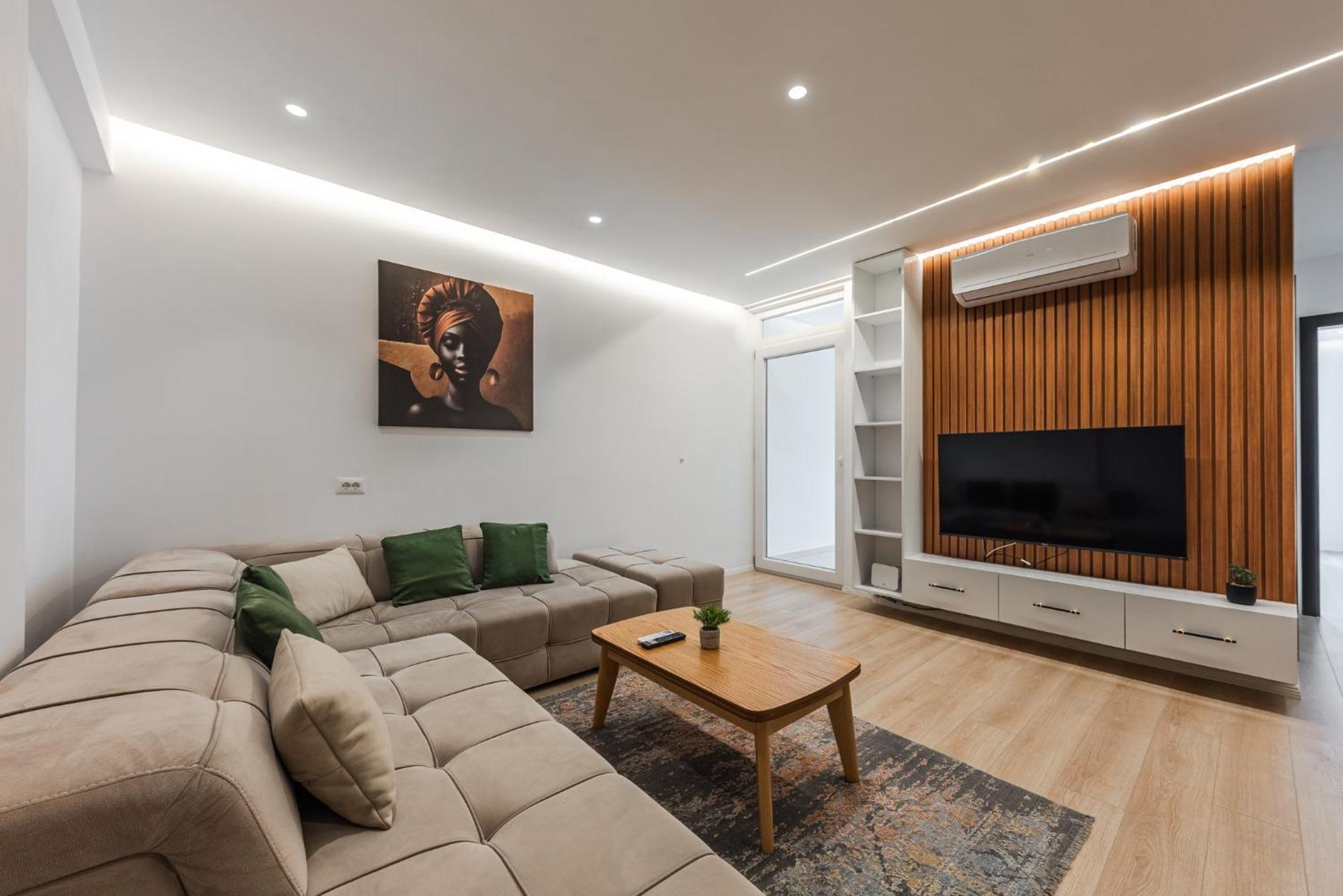 Mumba Apartments By Kondo Stays Тирана Экстерьер фото